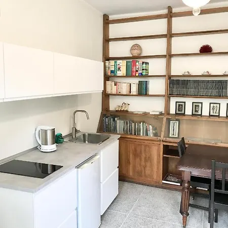 Casa Cairoli * Mediolan